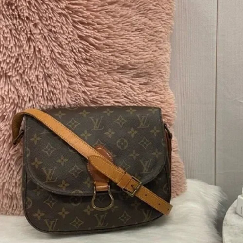 Louis Vuitton Monogram Saint Cloud GM - Picture 1 of 13